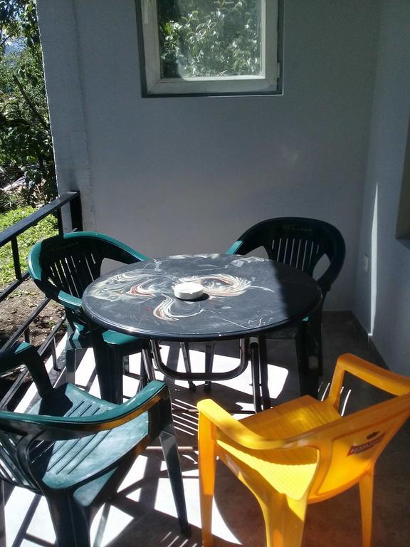 Guesthouse Ori Beli In ميستيا المظهر الخارجي الصورة